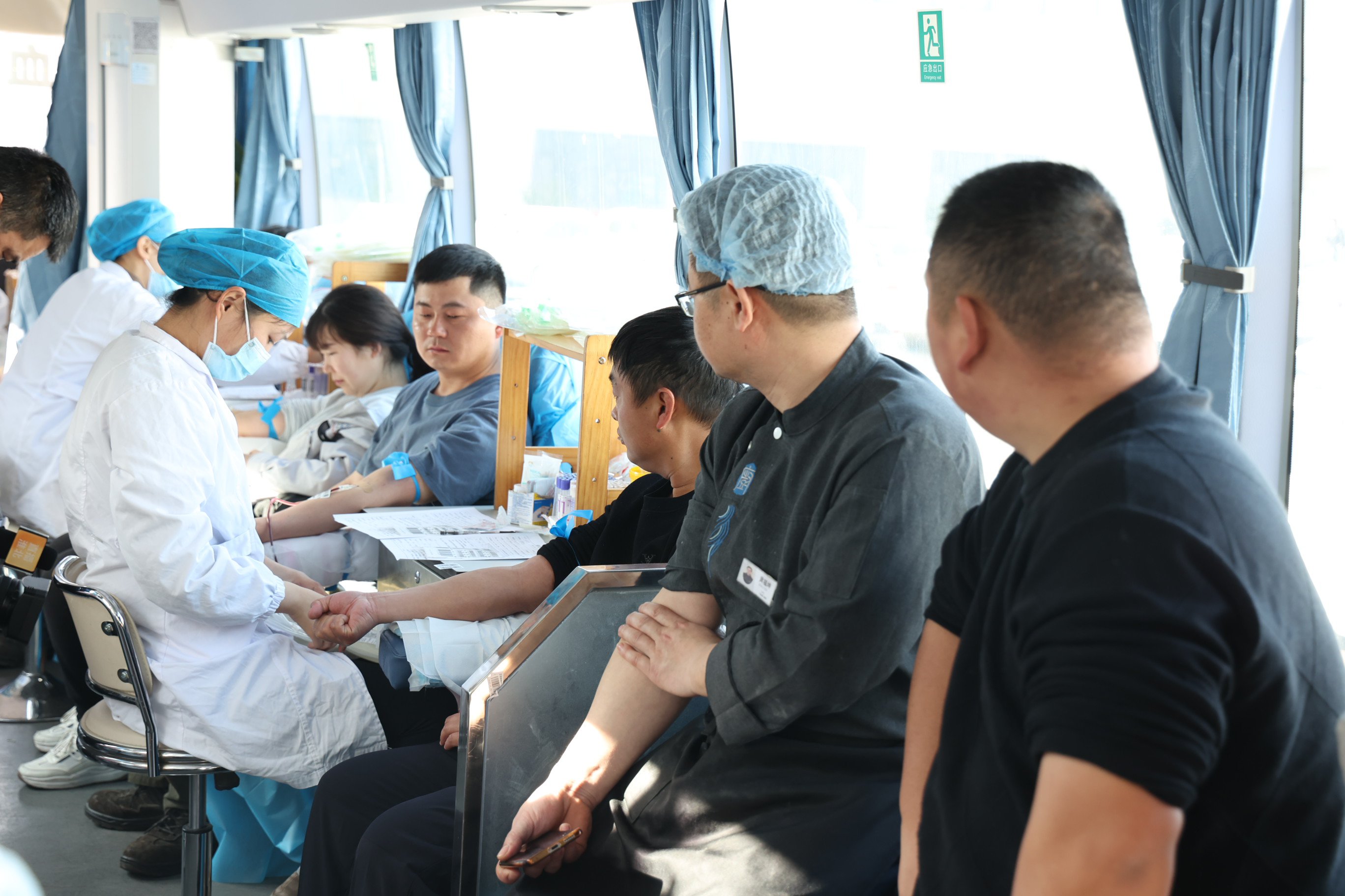 安徽壹定发医疗伙伴参与献血活动